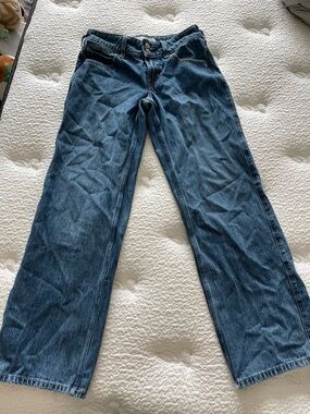 Hollister Low-Rise Baggy Blue Denim Jeans